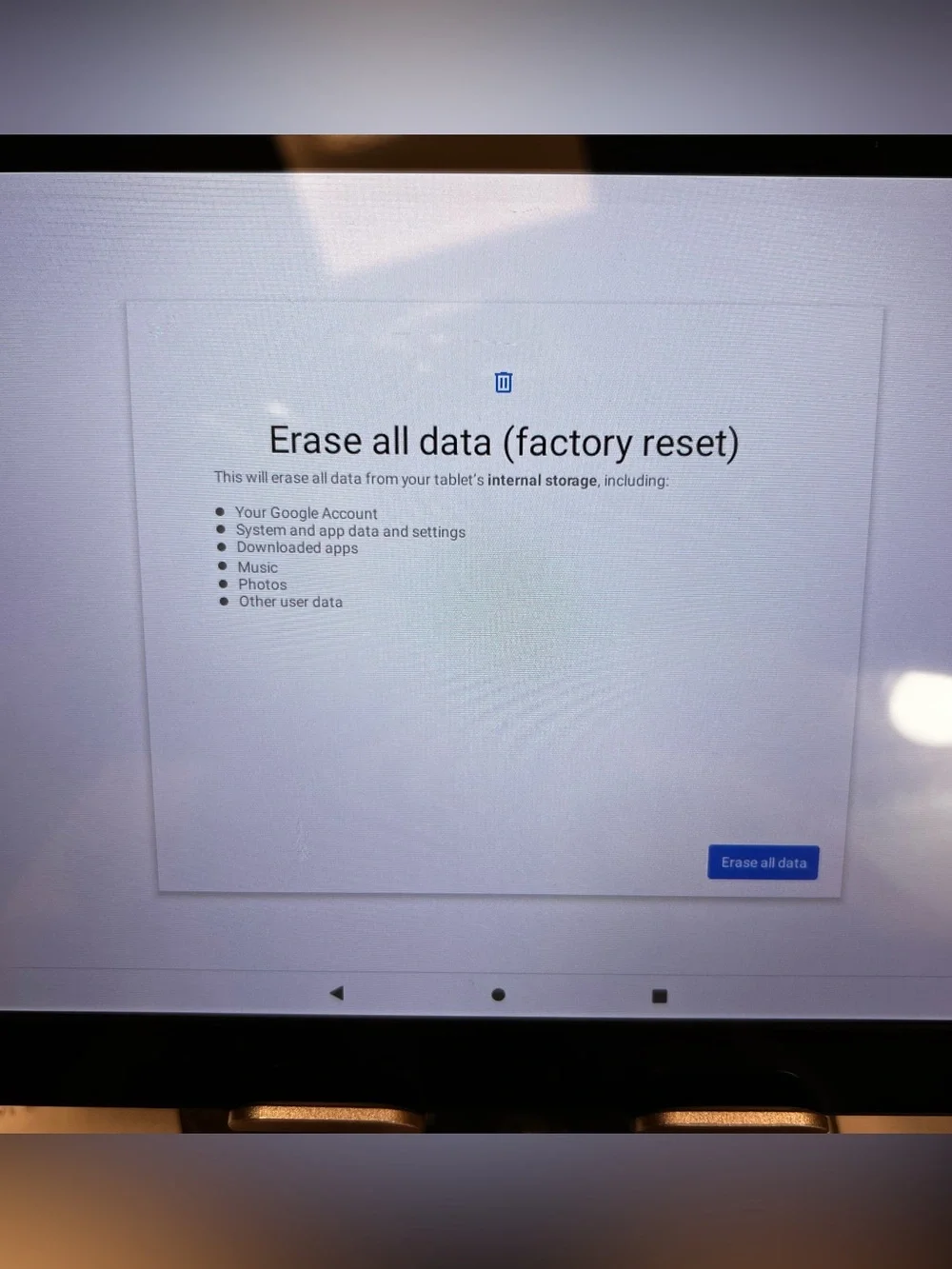DigiLand DL1036 32GB Wi-Fi 10.1''Android Tablet w/chrg.cord Excellent Condition